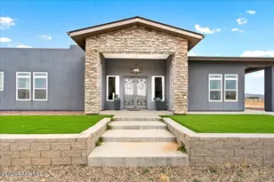 9792 E Casa Bonita St, Prescott Valley, AZ 86315 - Photo 2