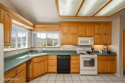 10676 Singletree Trail, Dewey-Humboldt, AZ 86327 - Photo 12