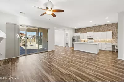 8650 N Wandering Creek Road, Prescott Valley, AZ 86315 - Photo 8