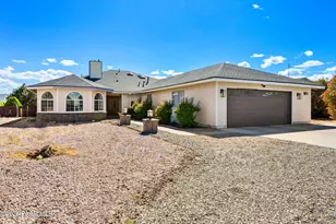 8869 E Volcano Dr, Prescott Valley, AZ 86314 - Photo 2