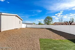 24380 N Marblehead Ave, Paulden, AZ 86334 - Photo 18