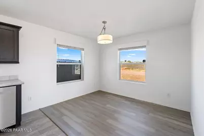 24380 N Marblehead Avenue, Paulden, AZ 86334 - Photo 6
