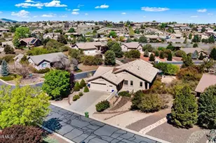 733 Pinon Oak Dr, Prescott, AZ 86305 - Photo 1