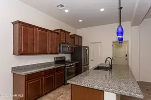 926 N Gomez St, Dewey-Humboldt, AZ 86327 - Photo 6