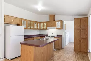 13861 S Spring Ln, Mayer, AZ 86333 - Photo 20