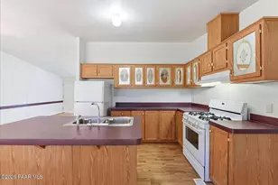 13861 S Spring Ln, Mayer, AZ 86333 - Photo 22