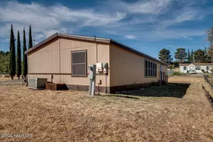 13861 S Spring Ln, Mayer, AZ 86333 - Photo 8