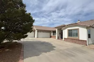 10392 E Old Black Canyon Hwy Hwy, Dewey-Humboldt, AZ 86327 - Photo 1