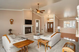 10392 E Old Black Canyon Hwy Hwy, Dewey-Humboldt, AZ 86327 - Photo 8