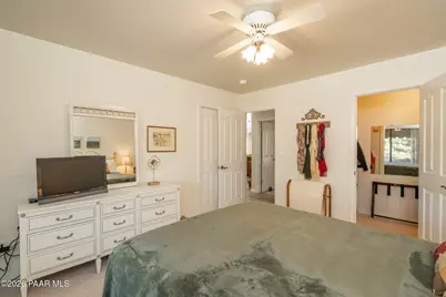 1240 N Buena Vista W, Dewey-Humboldt, AZ 86327 - Photo 18