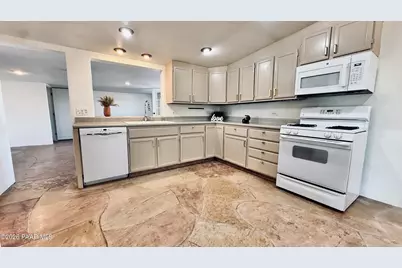 3900 W Runway Road, Paulden, AZ 86334 - Photo 30