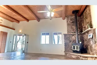 3900 W Runway Road, Paulden, AZ 86334 - Photo 16