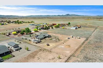 9160 E Twilight Ridge Road, Prescott Valley, AZ 86315 - Photo 38