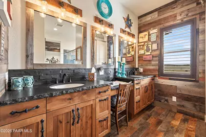 1399 E Western Way, Paulden, AZ 86334 - Photo 24