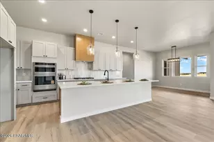 6988 E Trotter Trail, Prescott Valley, AZ 86315 - Photo 10