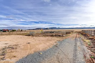 7455 N Coyote Springs Rd, Prescott Valley, AZ 86315 - Photo 50