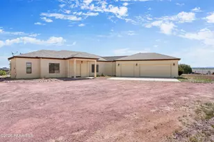 2975 W Conestoga Ct, Chino Valley, AZ 86323 - Photo 2