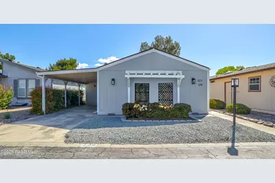 623 N Blue Spruce Drive, Dewey-Humboldt, AZ 86327 - Photo 2