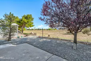623 N Blue Spruce Dr, Dewey-Humboldt, AZ 86327 - Photo 8