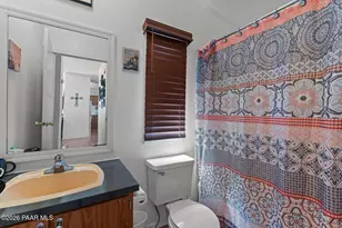 22550 W Henderson St, Congress, AZ 85332 - Photo 14