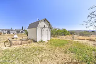 15853 S Maverick Trail, Mayer, AZ 86333 - Photo 30