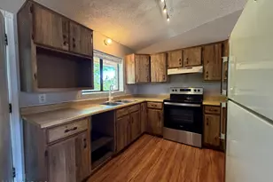 927 N Old Chisholm Trail, Dewey-Humboldt, AZ 86327 - Photo 2