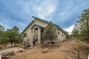 18250 Backwoods Trail, Peeples Valley, AZ 86332 - Photo 4