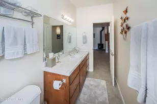 18250 Backwoods Trail, Peeples Valley, AZ 86332 - Photo 44
