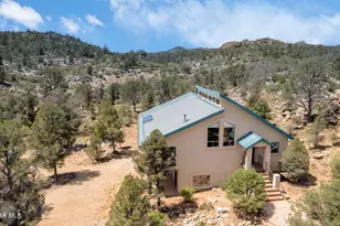 18250 Backwoods Trail, Peeples Valley, AZ 86332 - Photo 6