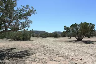 8850 W Fountain Ranch Rd, Ash Fork, AZ 86320 - Photo 26