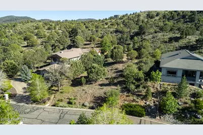 991 City Lights, Prescott, AZ 86303 - Photo 2