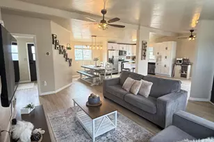13627 E Scooter Ln, Mayer, AZ 86333 - Photo 42