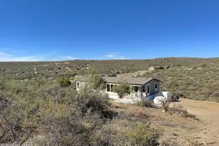 13627 E Scooter Ln, Mayer, AZ 86333 - Photo 22