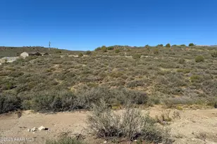 13627 E Scooter Ln, Mayer, AZ 86333 - Photo 24