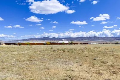 10249 E Valley Road, Prescott Valley, AZ 86314 - Photo 2