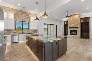 1170 E Cougar Rdg Rd, Paulden, AZ 86334 - Photo 6