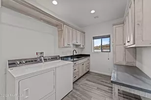 3860 Pura Vida Trl, Wickenburg, AZ 85390 - Photo 34