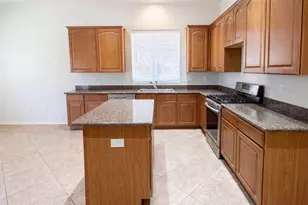 8023 N Sable Way, Prescott Valley, AZ 86315 - Photo 2