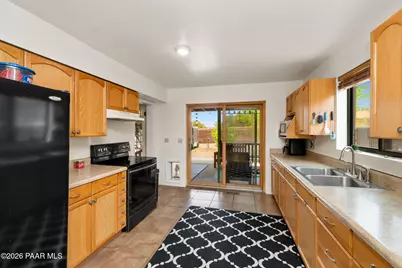 209 Robinson Drive, Prescott, AZ 86303 - Photo 10