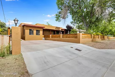 209 Robinson Drive, Prescott, AZ 86303 - Photo 2