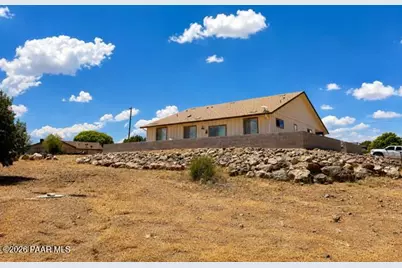 22367 N Malapai Ridge Road, Paulden, AZ 86334 - Photo 16
