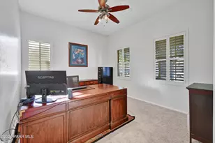 1273 E Apricot Ln, Gilbert, AZ 85298 - Photo 18
