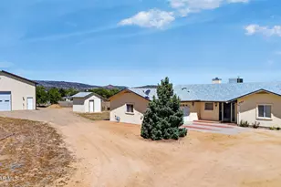 3165 Las Brisas, Chino Valley, AZ 86323 - Photo 1
