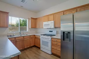 12864 E Delgado St, Dewey-Humboldt, AZ 86327 - Photo 12