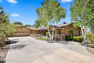 548 Quail Hollow Dr, Prescott, AZ 86303 - Photo 1