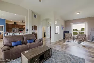 10769 E High Point Dr, Prescott Valley, AZ 86327 - Photo 8