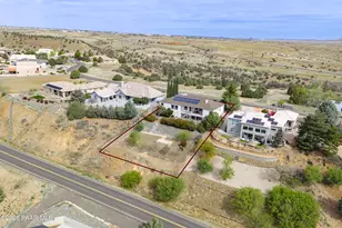10769 E High Point Dr, Prescott Valley, AZ 86327 - Photo 54