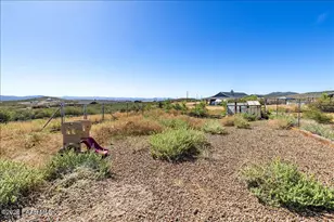 17313 E Lions Crossing, Dewey-Humboldt, AZ 86327 - Photo 30