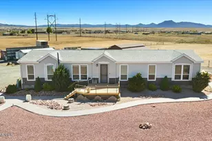 12510 N Antelope Mdws Dr, Prescott Valley, AZ 86315 - Photo 4