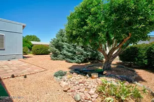 12110 E Obsidian Loop Rd, Dewey-Humboldt, AZ 86314 - Photo 16